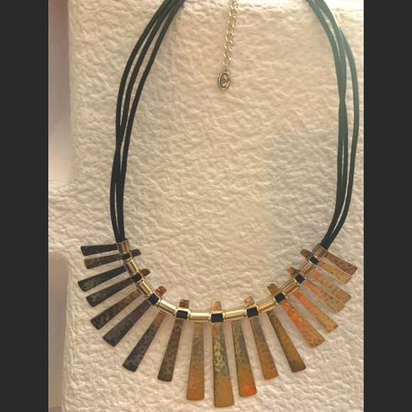 New Silpada Sterling Silver & Leather Necklace “Nod to Mod” - Picture 2 of 6